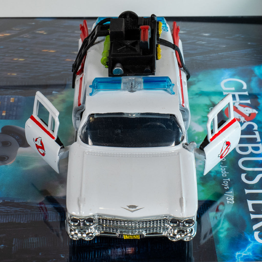 Ghostbusters 1984 - Cadillac Ecto 1 - Lumière LED - 27 x 27 cm