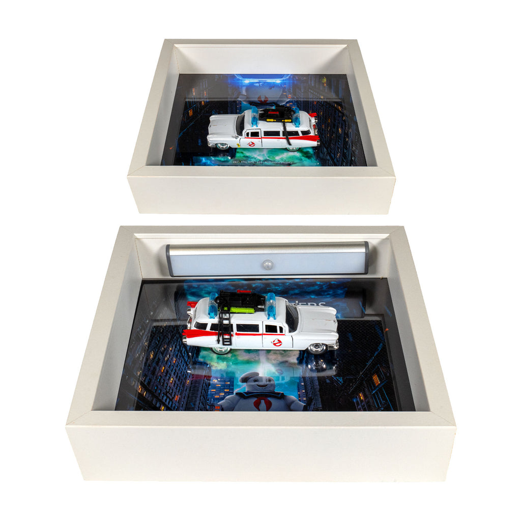 Ghostbusters 1984 - Cadillac Ecto 1 - Lumière LED - 27 x 27 cm