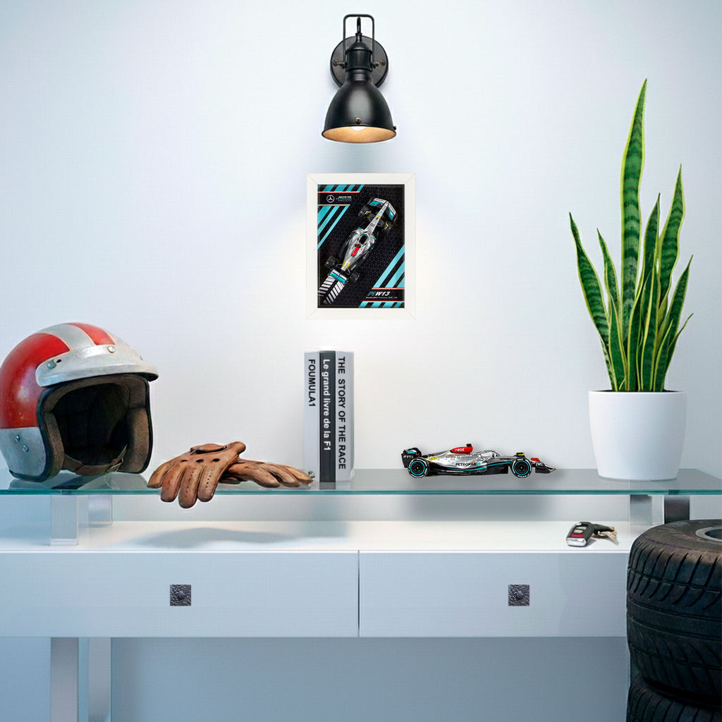 Mercedes-AMG Petronas F1 Team - W13 E Performance - Lewis Hamilton - 15 x 20 cm