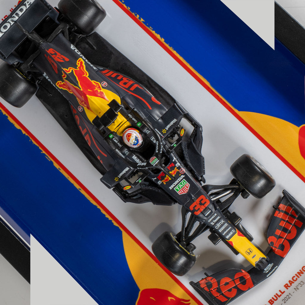 Red Bull Racing - Formule 1 RB16B - Max Verstappen - 23 x 32 cm